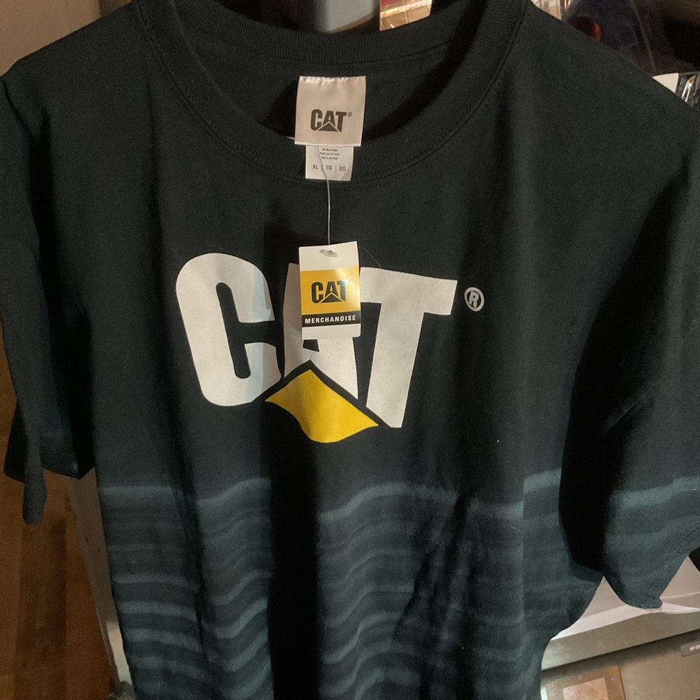 CAT Black and Yellow T-Shirt NWT Size XL